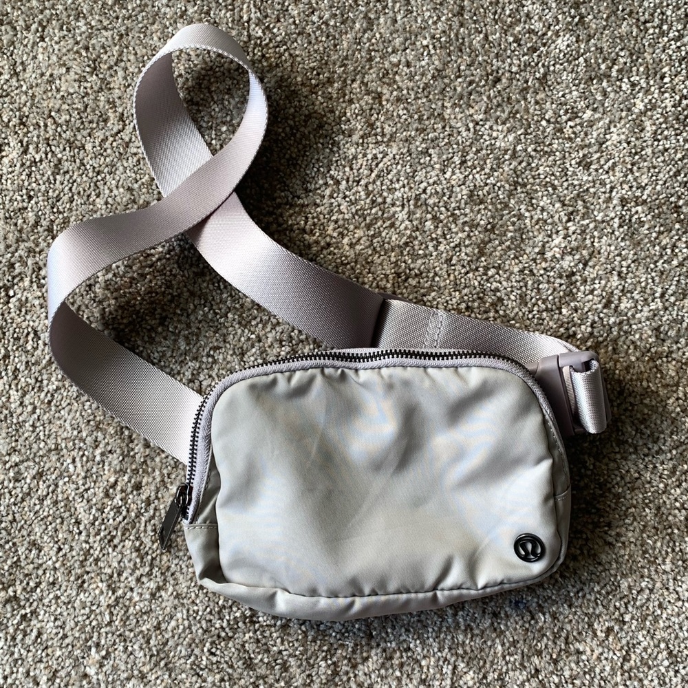 Lululemon Fanny pack